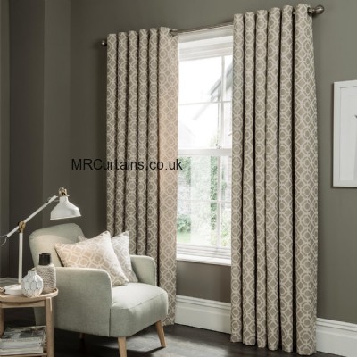 Castello (Eyelet Heading)roman blind