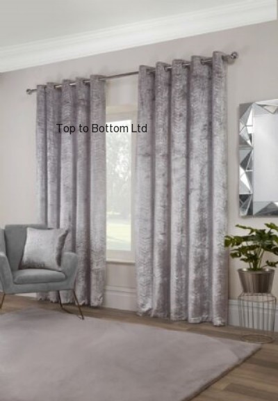 Geo Velvet (Eyelets)roman blind